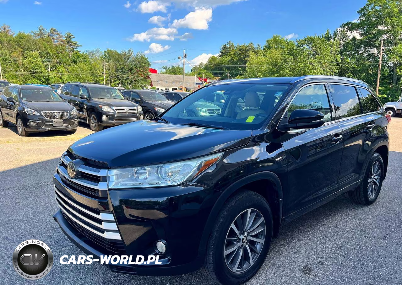 2018 Toyota Highlander Xle VIN:5TDJZRFH6JS558378 - 2