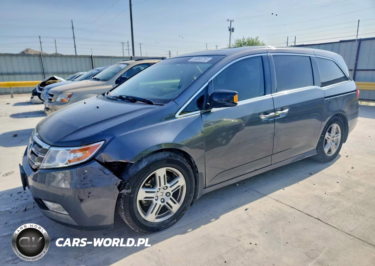 2012 Honda Odyssey Touring – zdjęcie 1 z 13