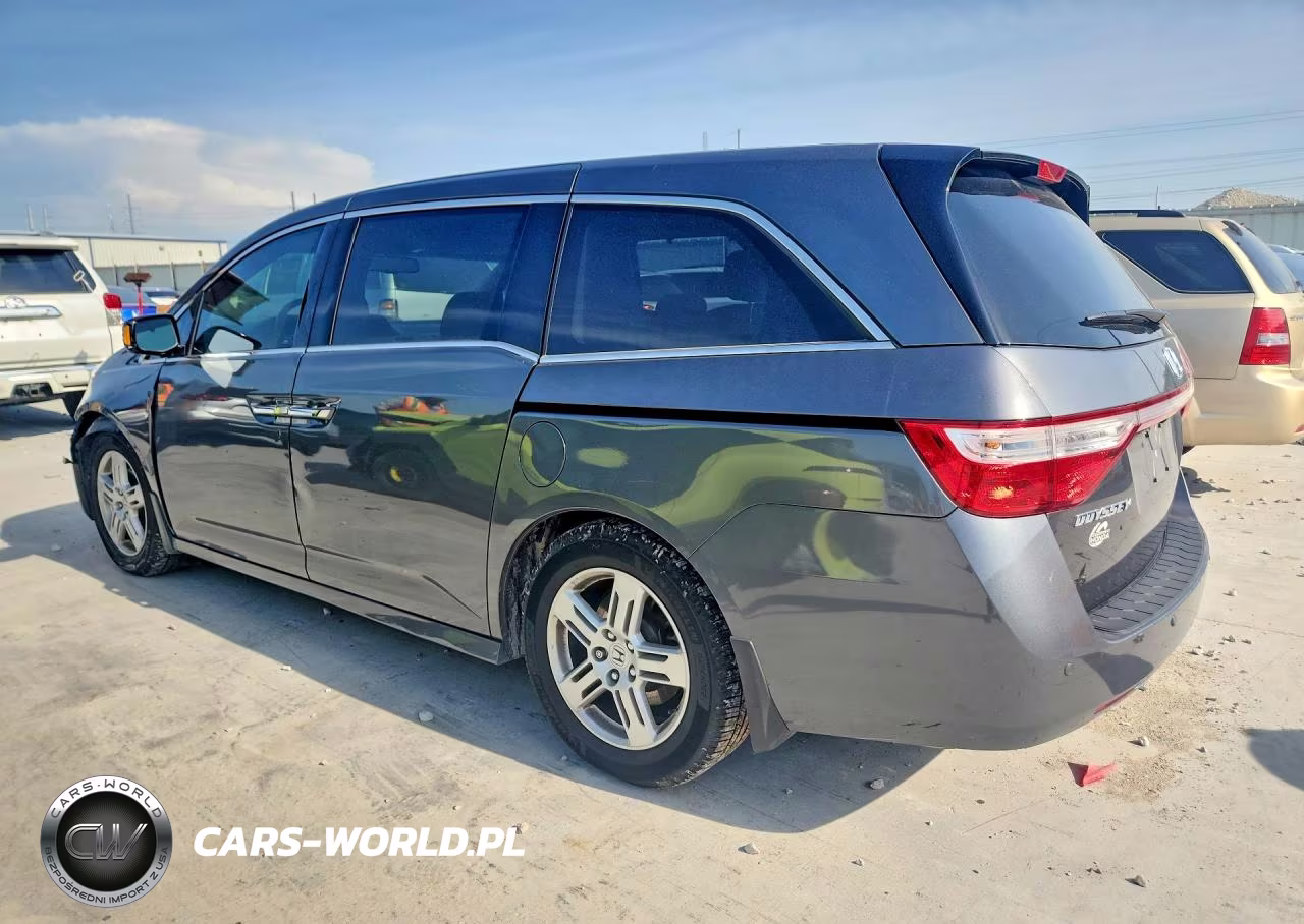 2012 Honda Odyssey Touring VIN:5FNRL5H97CB127736 - 2