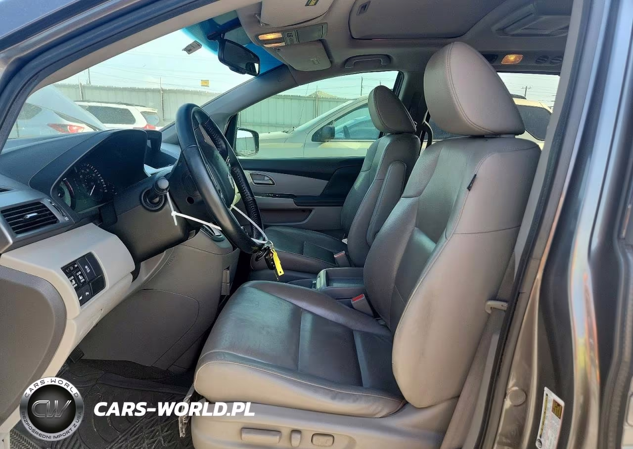 2012 Honda Odyssey Touring VIN:5FNRL5H97CB127736 - 7
