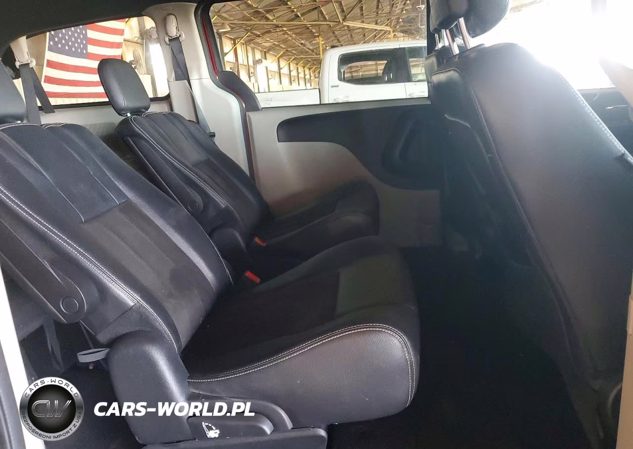 2020 Dodge Grand Caravan Sxt VIN:2C4RDGCG6LR252701 - 11