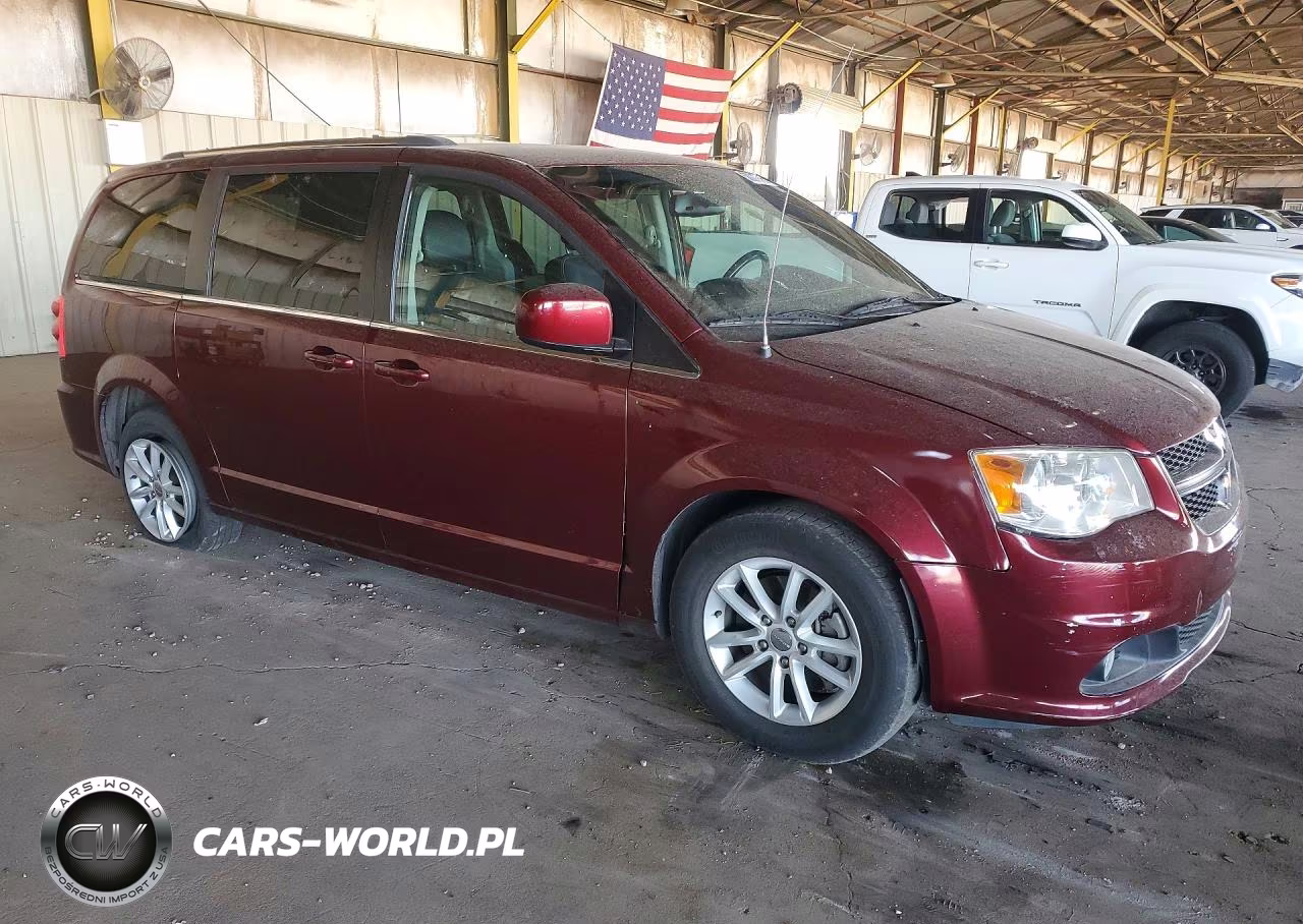 2020 Dodge Grand Caravan Sxt VIN:2C4RDGCG6LR252701 - 4
