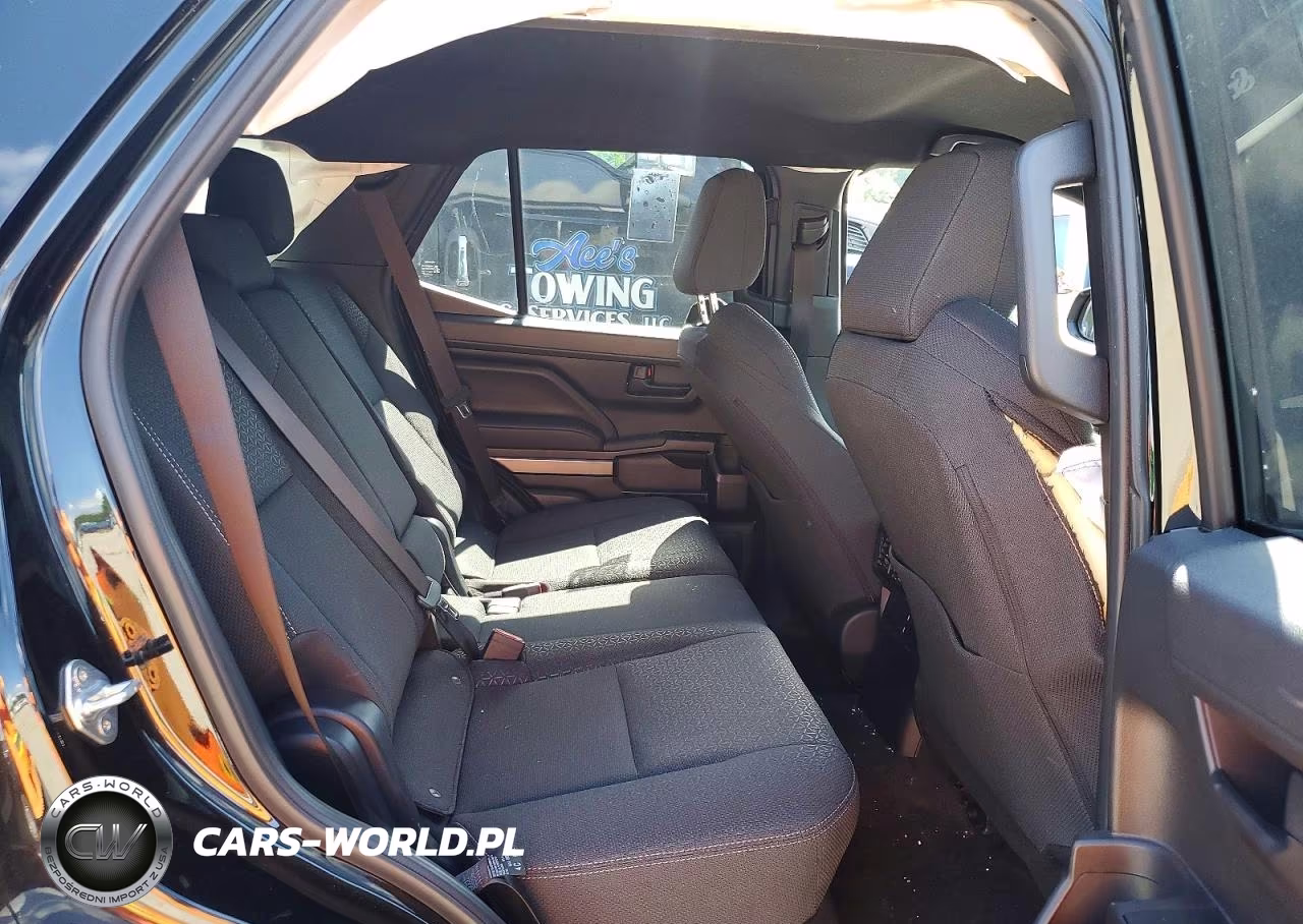 2025 Toyota 4Runner Sr5 VIN:JTEVA5BR2S5037497 - 11