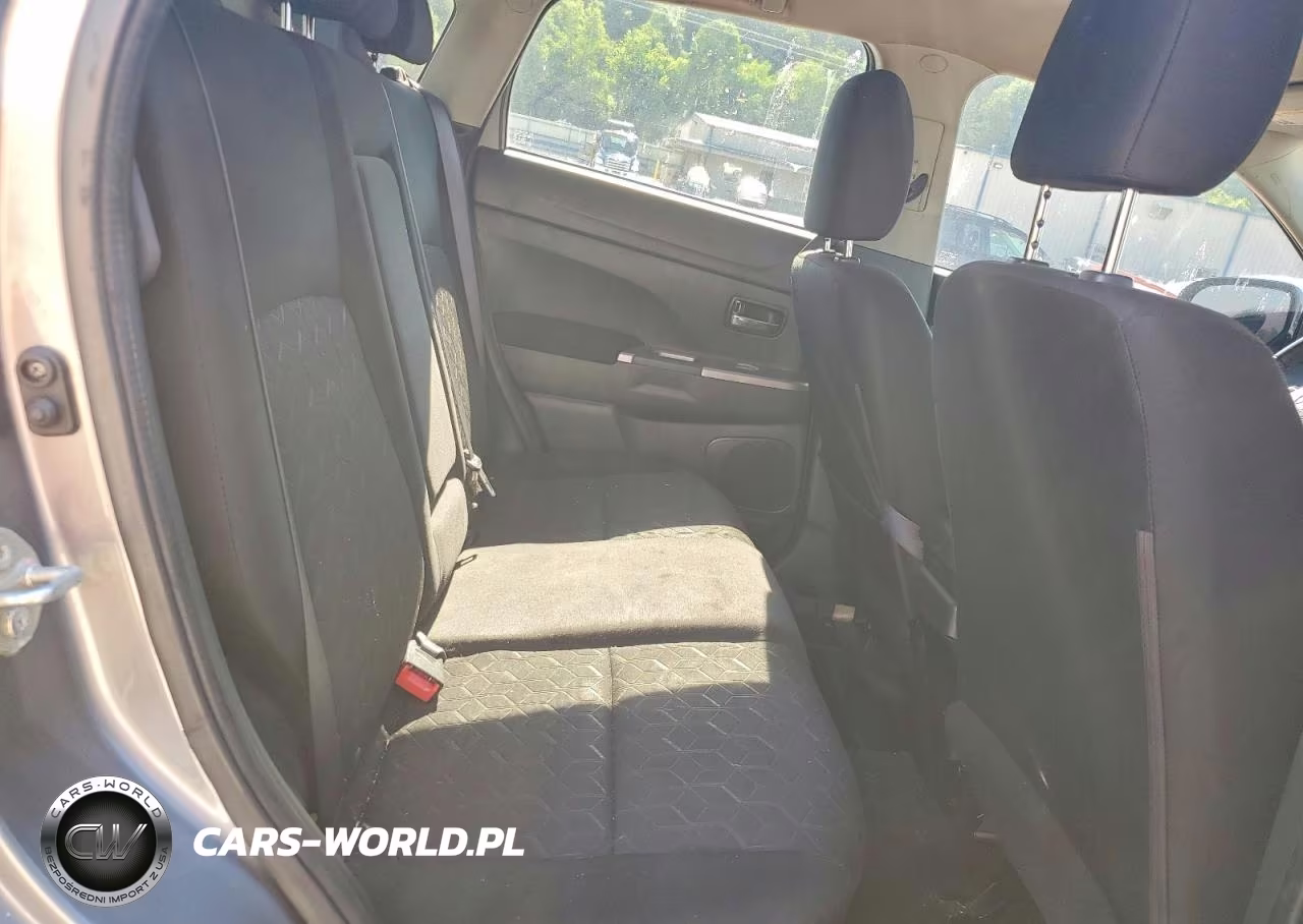 2020 Mitsubishi Outlander Sport Se VIN:JA4AP4AU6LU029065 - 11