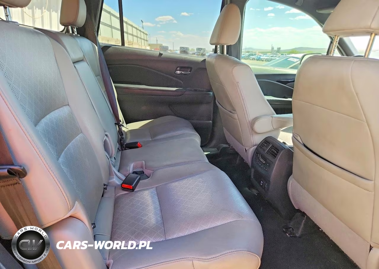 2019 Honda Passport Elite VIN:5FNYF8H01KB014899 - 11