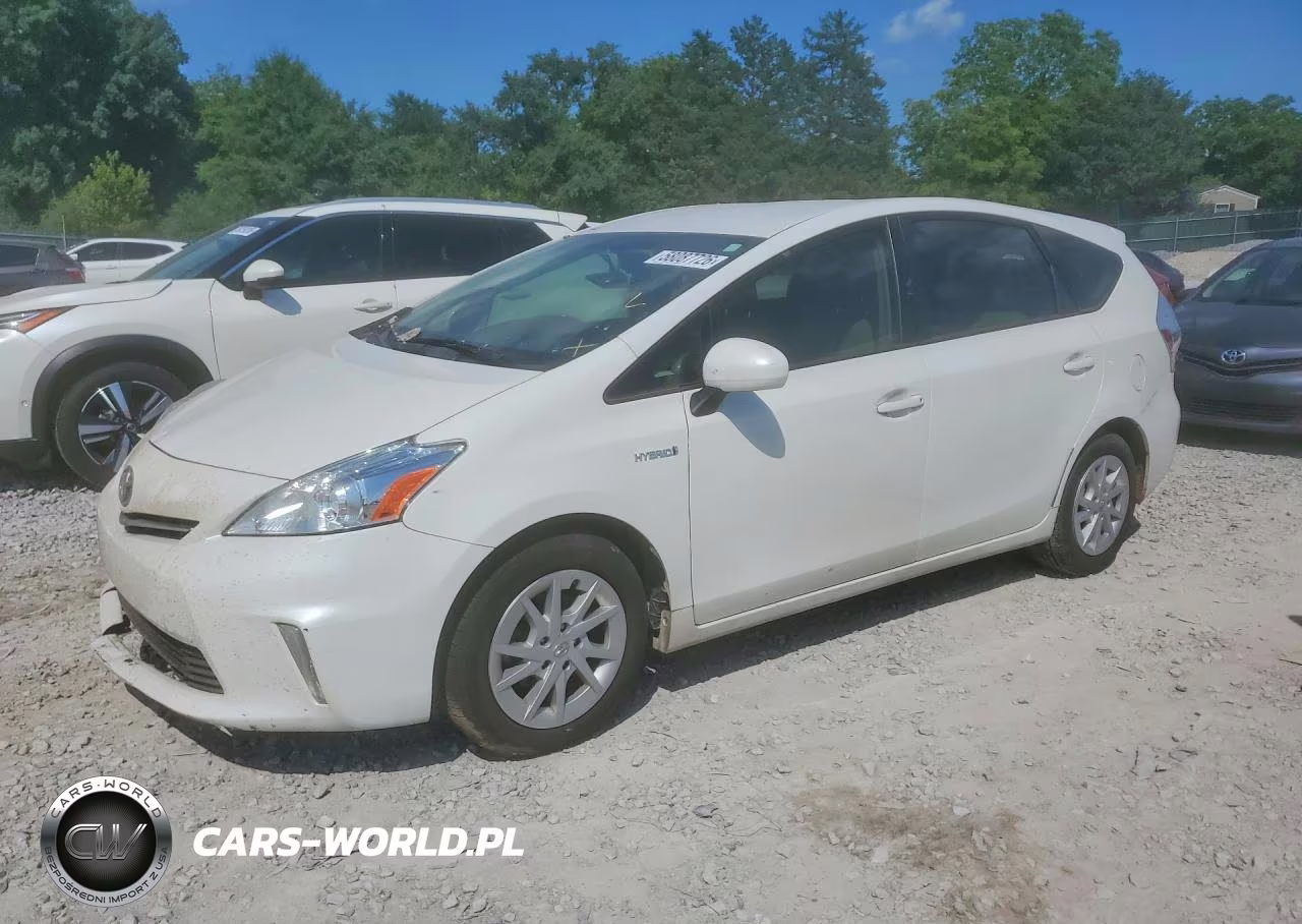 2013 Toyota Prius V Two – zdjęcie 1 z 13