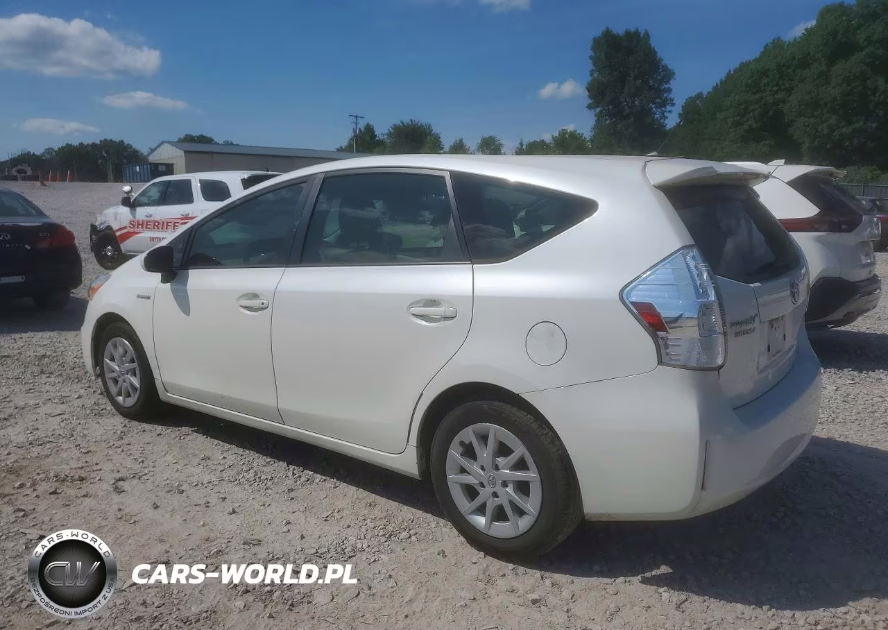 2013 Toyota Prius V Two VIN:JTDZN3EU1D3197075 - 2