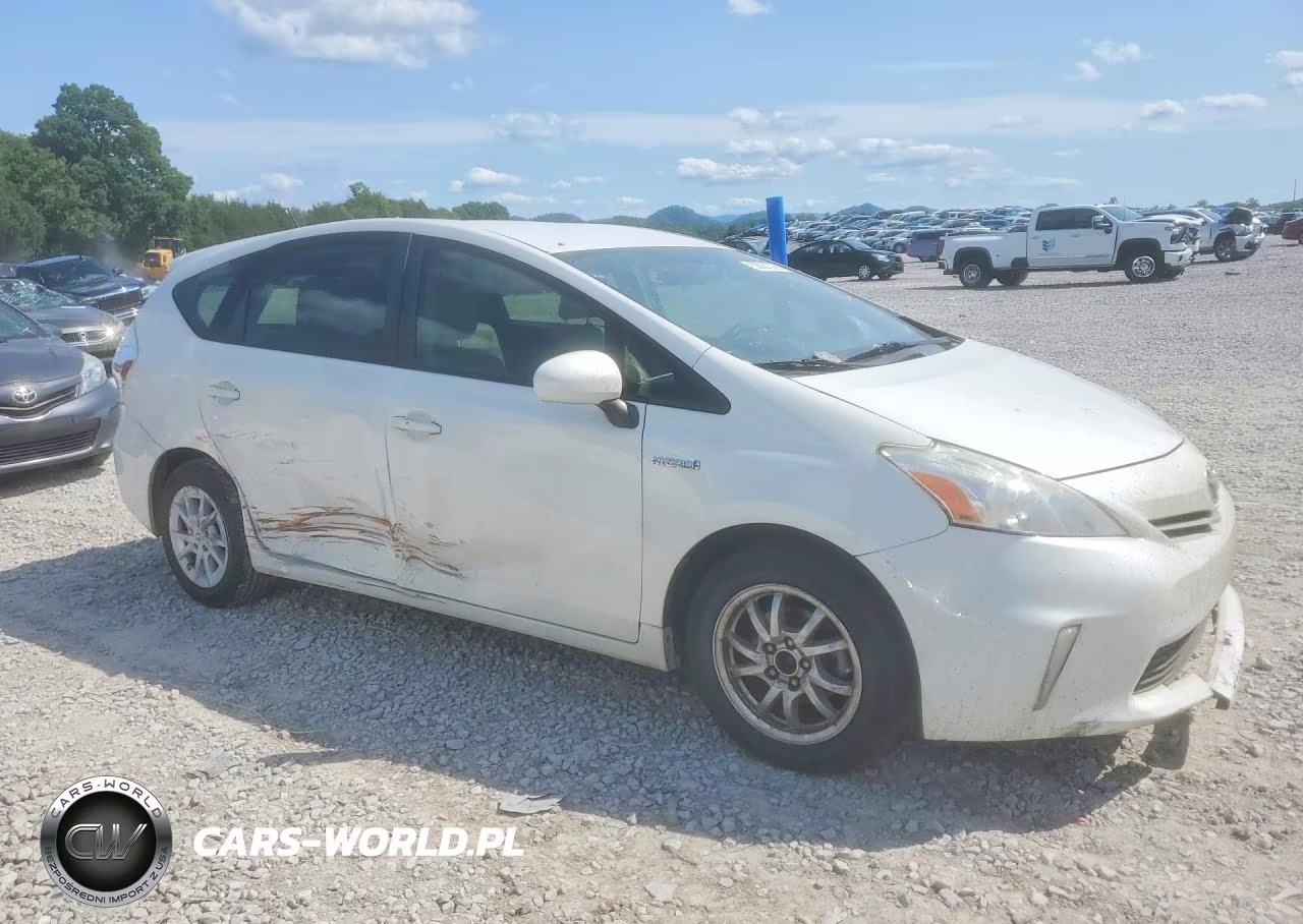 2013 Toyota Prius V Two VIN:JTDZN3EU1D3197075 - 4