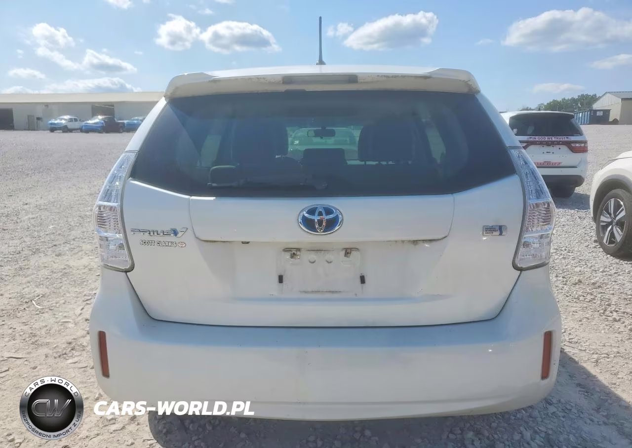 2013 Toyota Prius V Two VIN:JTDZN3EU1D3197075 - 6