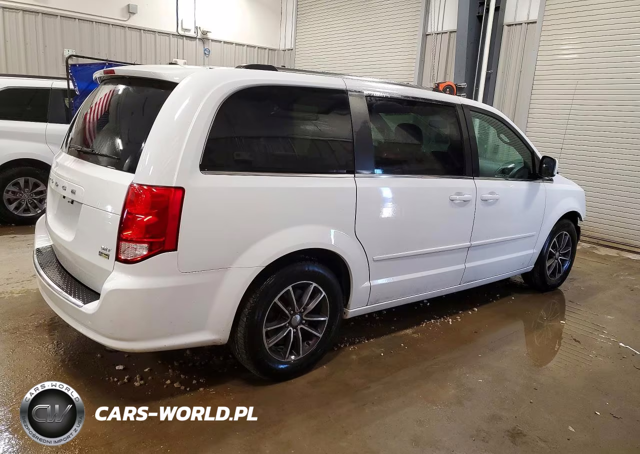 2017 Dodge Grand Caravan Sxt VIN:2C4RDGCG8HR732035 - 3