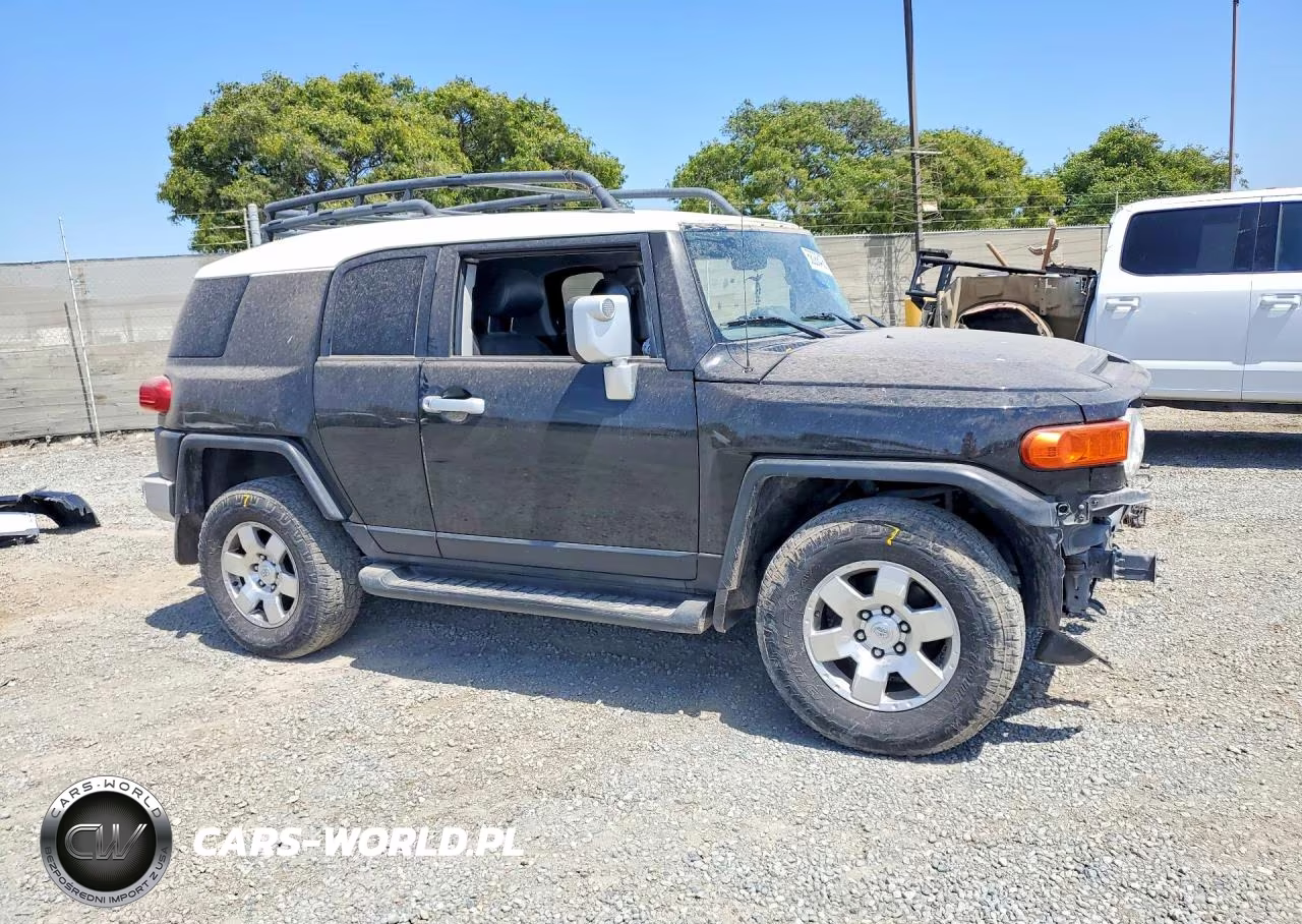 2008 Toyota Fj Cruiser Base VIN:JTEBU11F48K014310 - 4