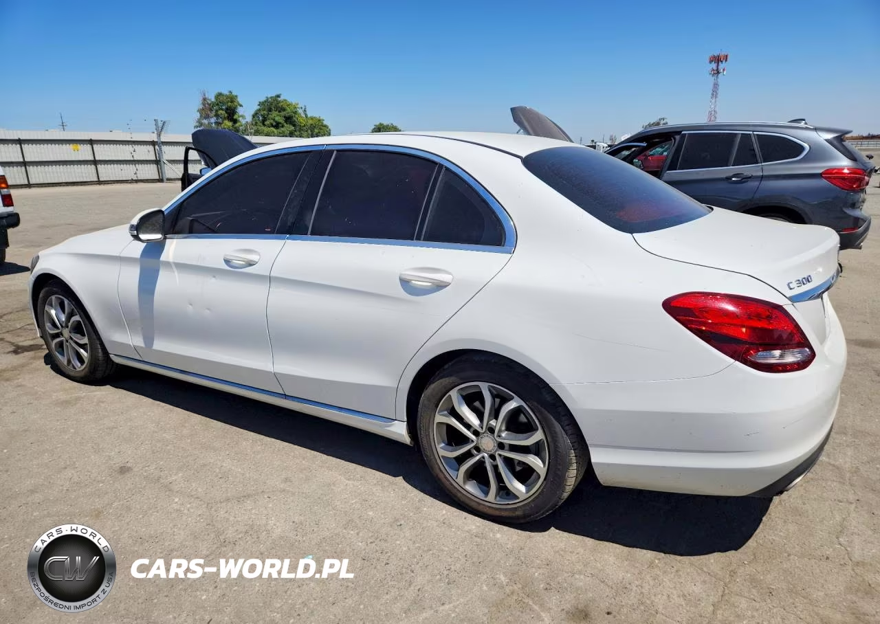 2016 Mercedes-Benz C 300 VIN:55SWF4JB5GU151846 - 2