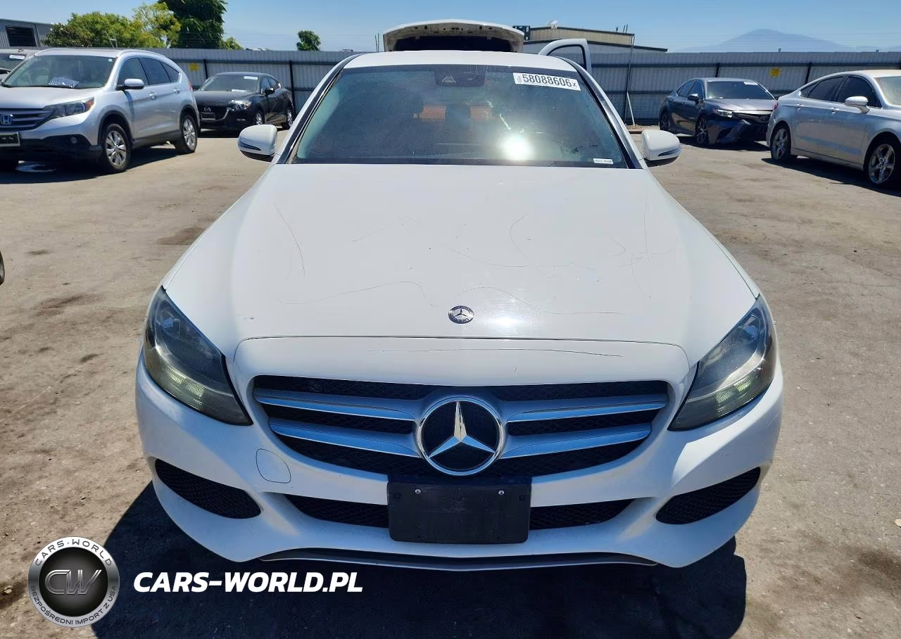 2016 Mercedes-Benz C 300 VIN:55SWF4JB5GU151846 - 5