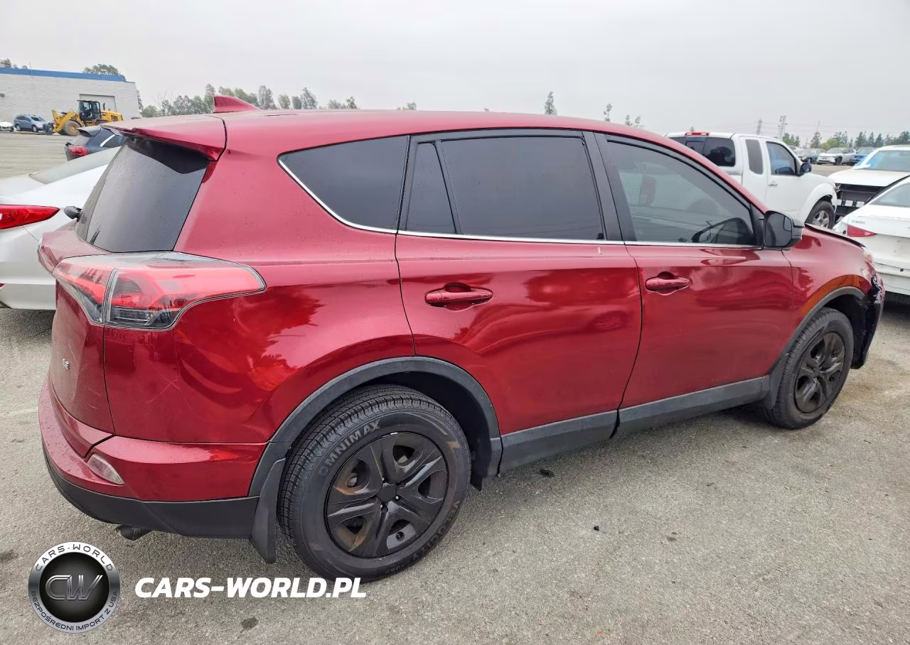 2018 Toyota Rav4 Le VIN:2T3ZFREV2JW494549 - 3