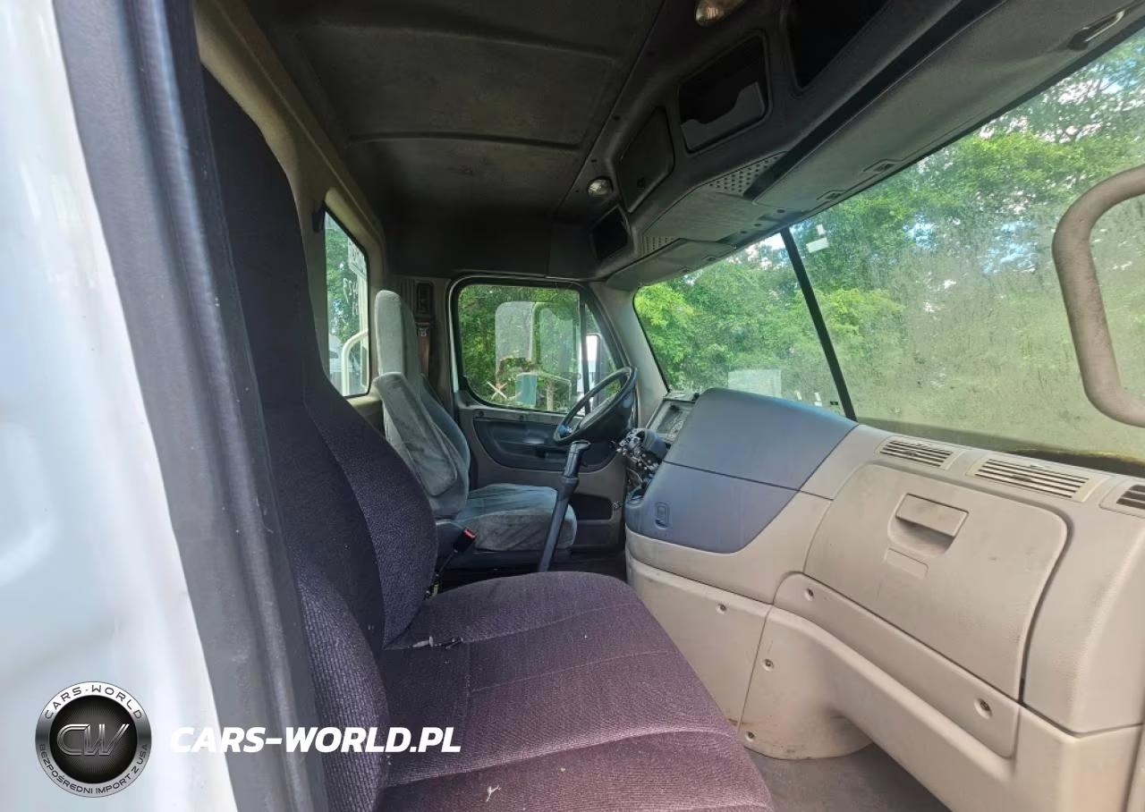 2016 Freightliner Cascadia 113 VIN:1FUBGAD42GLHD9913 - 2