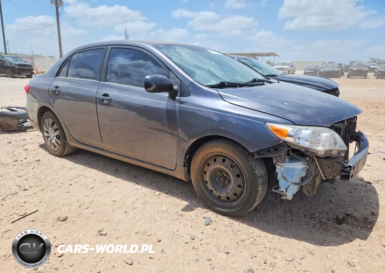 2013 Toyota Corolla VIN:5YFBU4EE2DP115042 - 4