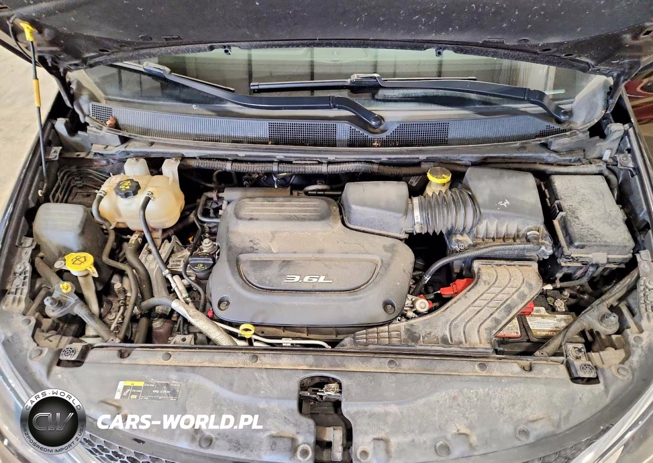 2018 Chrysler Pacifica Touring L VIN:2C4RC1BG6JR270002 - 12