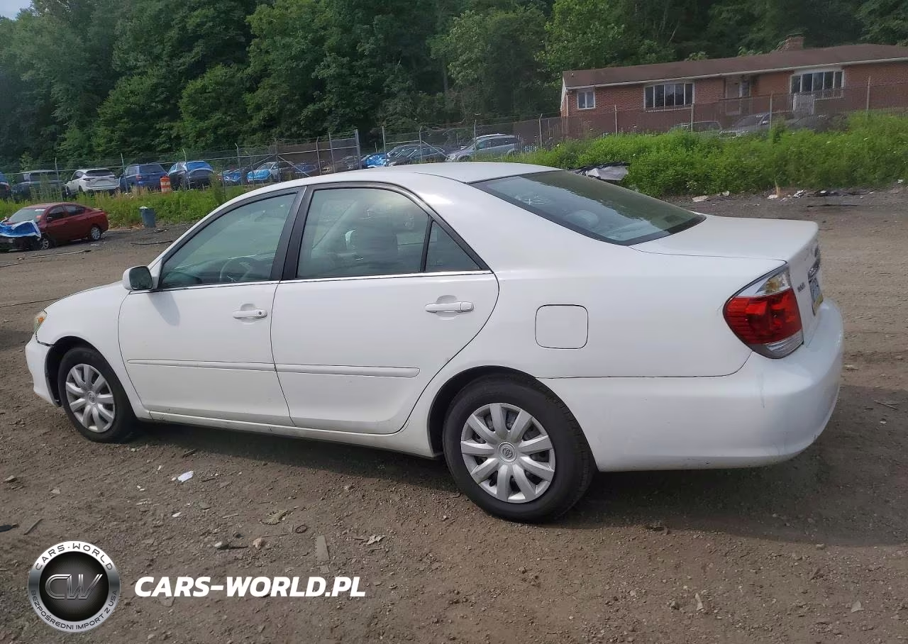 2005 Toyota Camry Le VIN:4T1BE32K05U587533 - 2