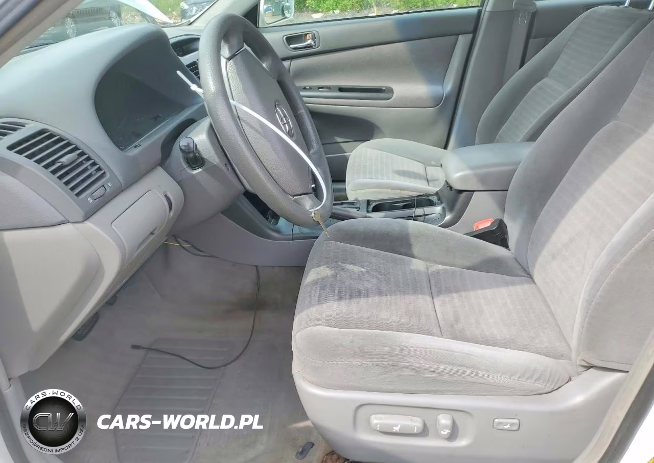 2005 Toyota Camry Le VIN:4T1BE32K05U587533 - 7
