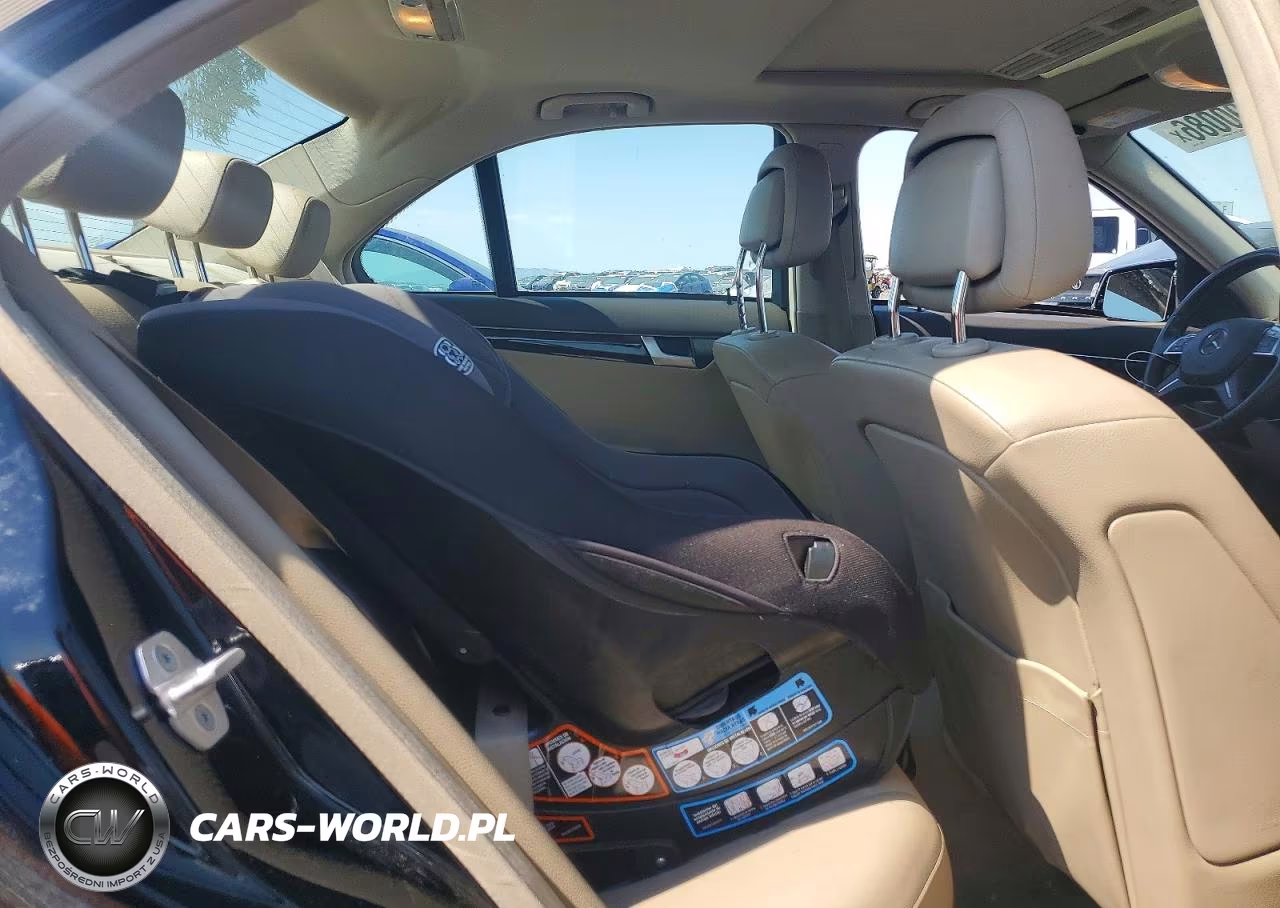 2014 Mercedes-Benz C 250 VIN:WDDGF4HB4EG158968 - 10