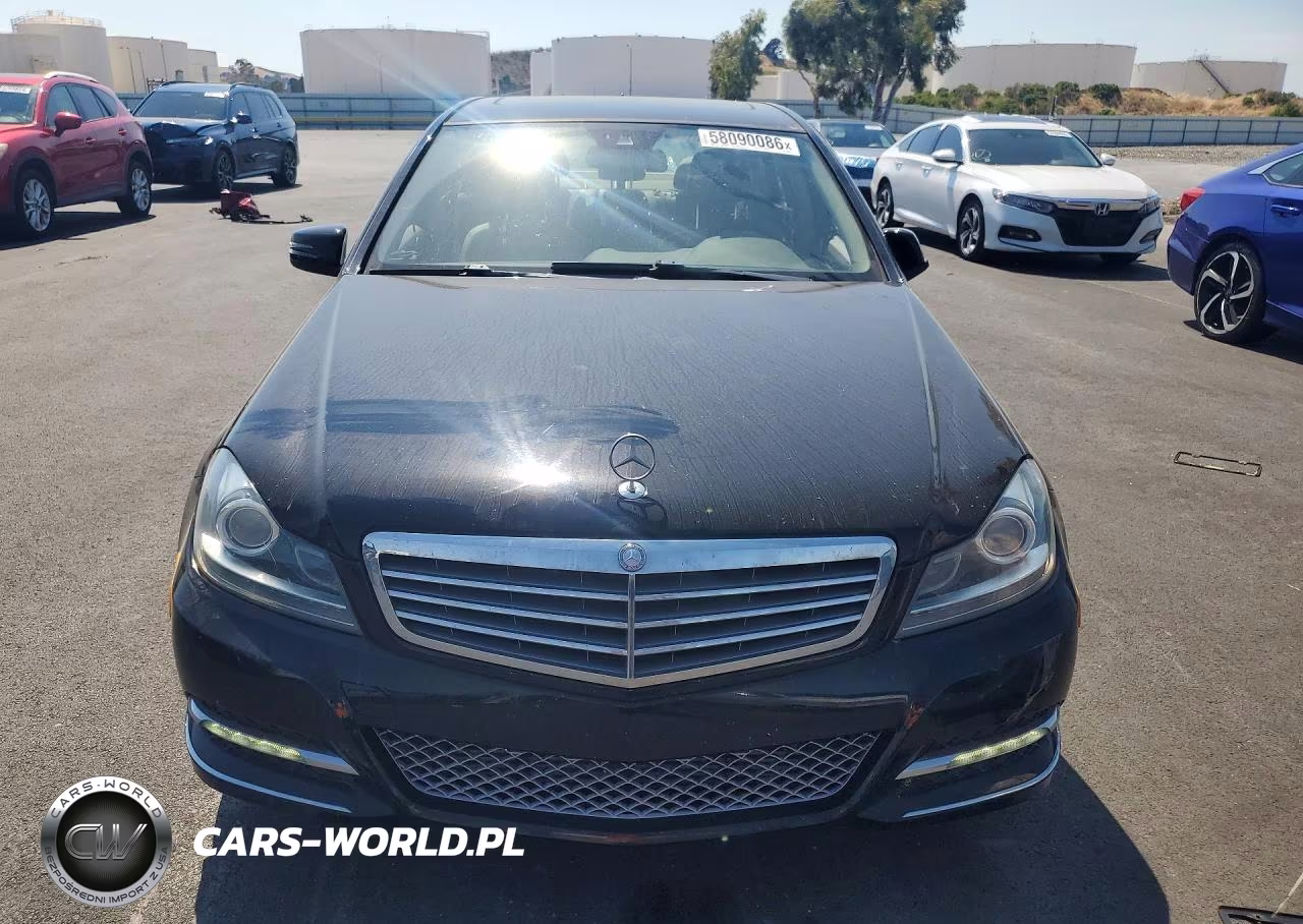 2014 Mercedes-Benz C 250 VIN:WDDGF4HB4EG158968 - 5