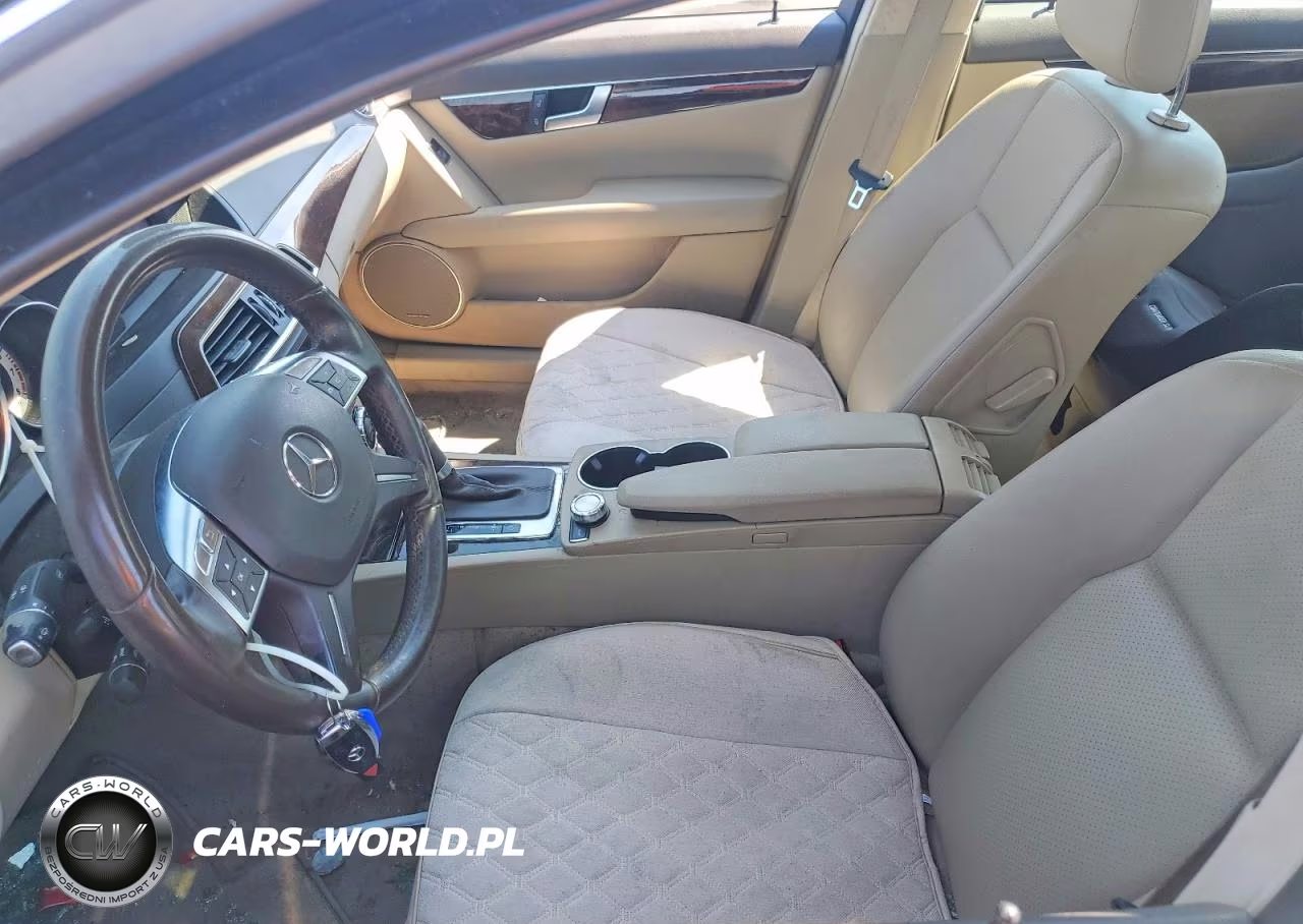 2014 Mercedes-Benz C 250 VIN:WDDGF4HB4EG158968 - 7