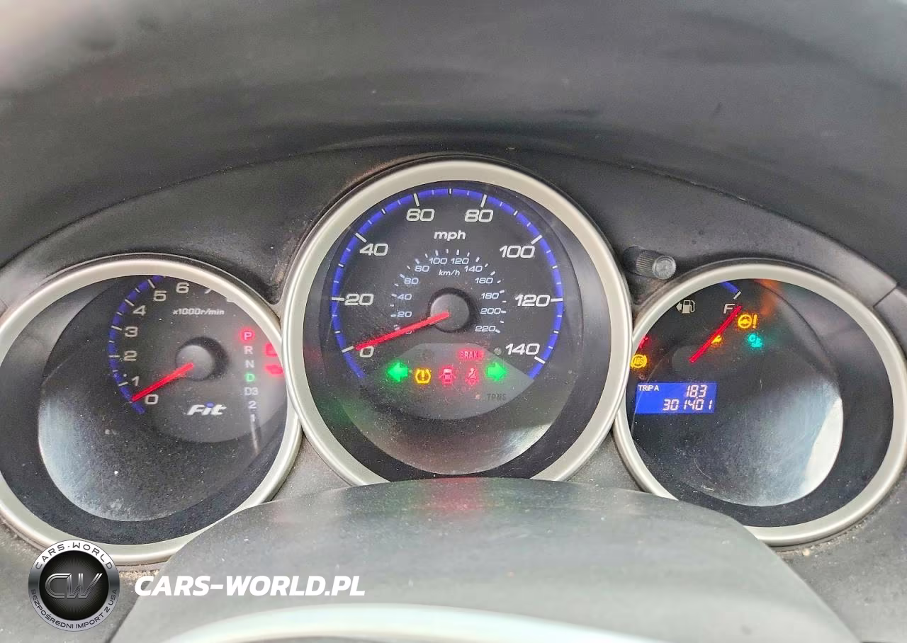 2008 Honda Fit VIN:JHMGD38498S029636 - 9