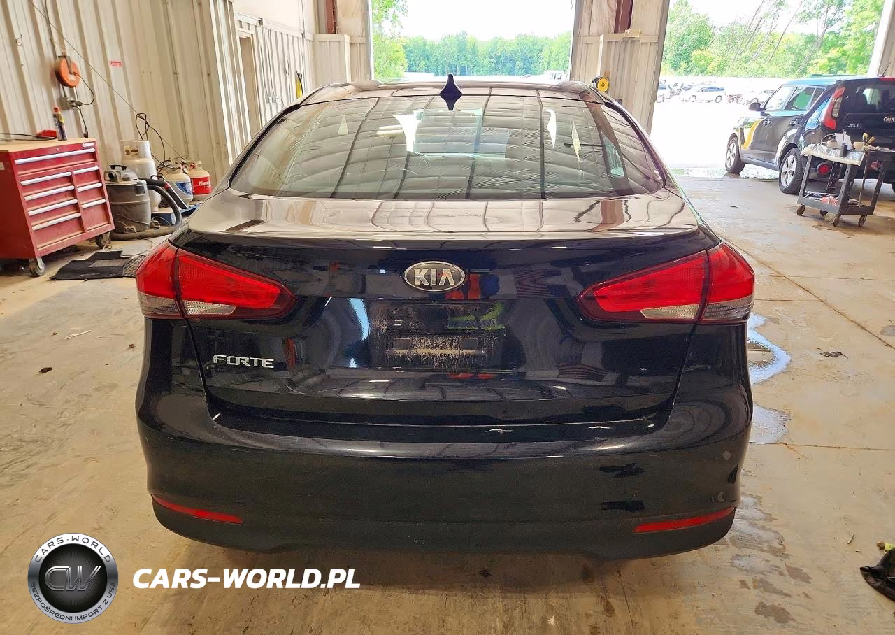 2018 Kia Forte Lx VIN:3KPFK4A77JE270214 - 6