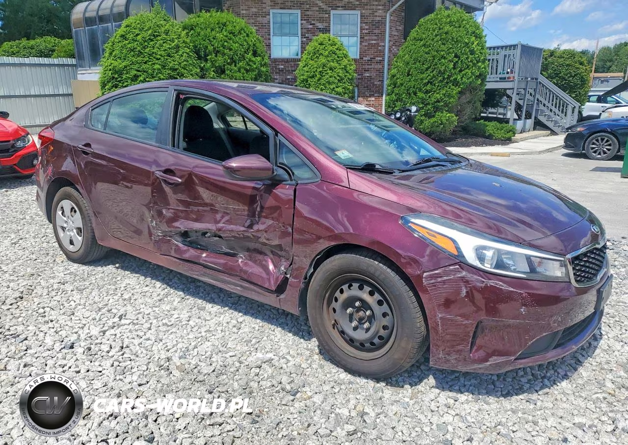 2017 Kia Forte Lx VIN:3KPFK4A72HE058492 - 4