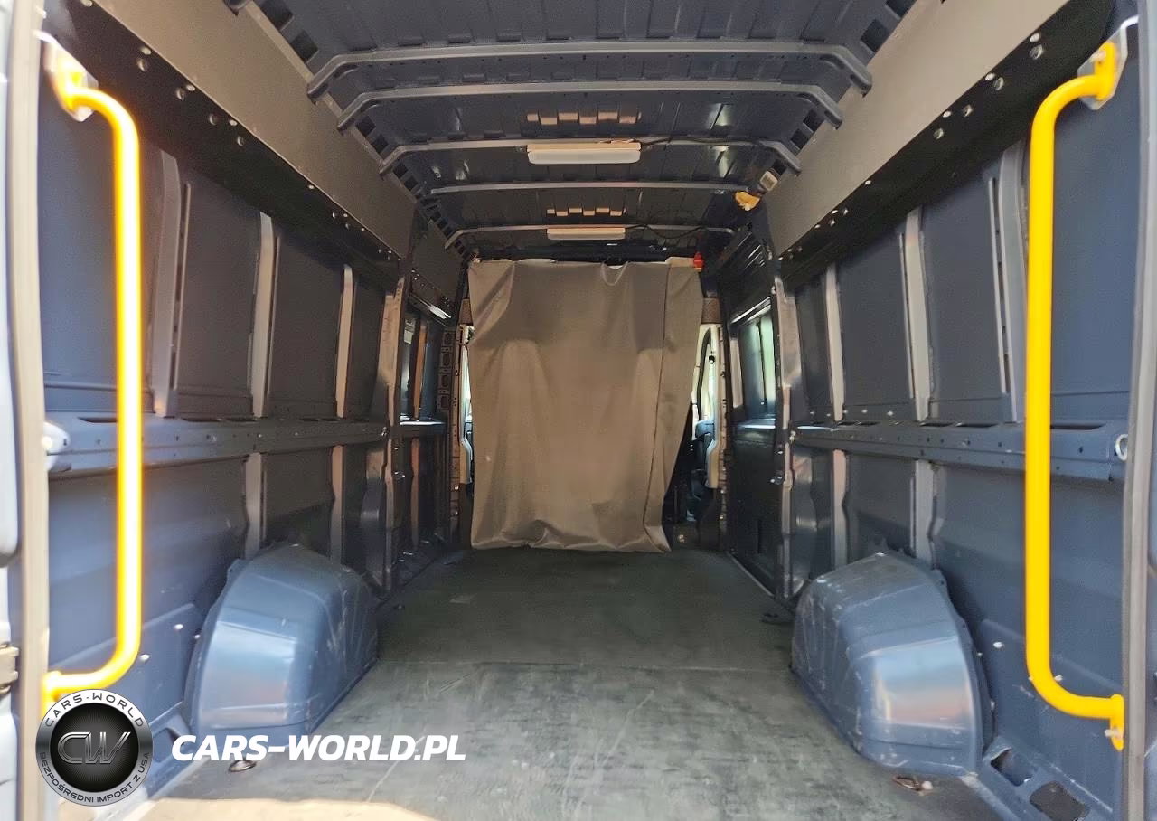 2019 Ram Promaster 3500 Delivery Van VIN:3C6URVJG4KE551890 - 10