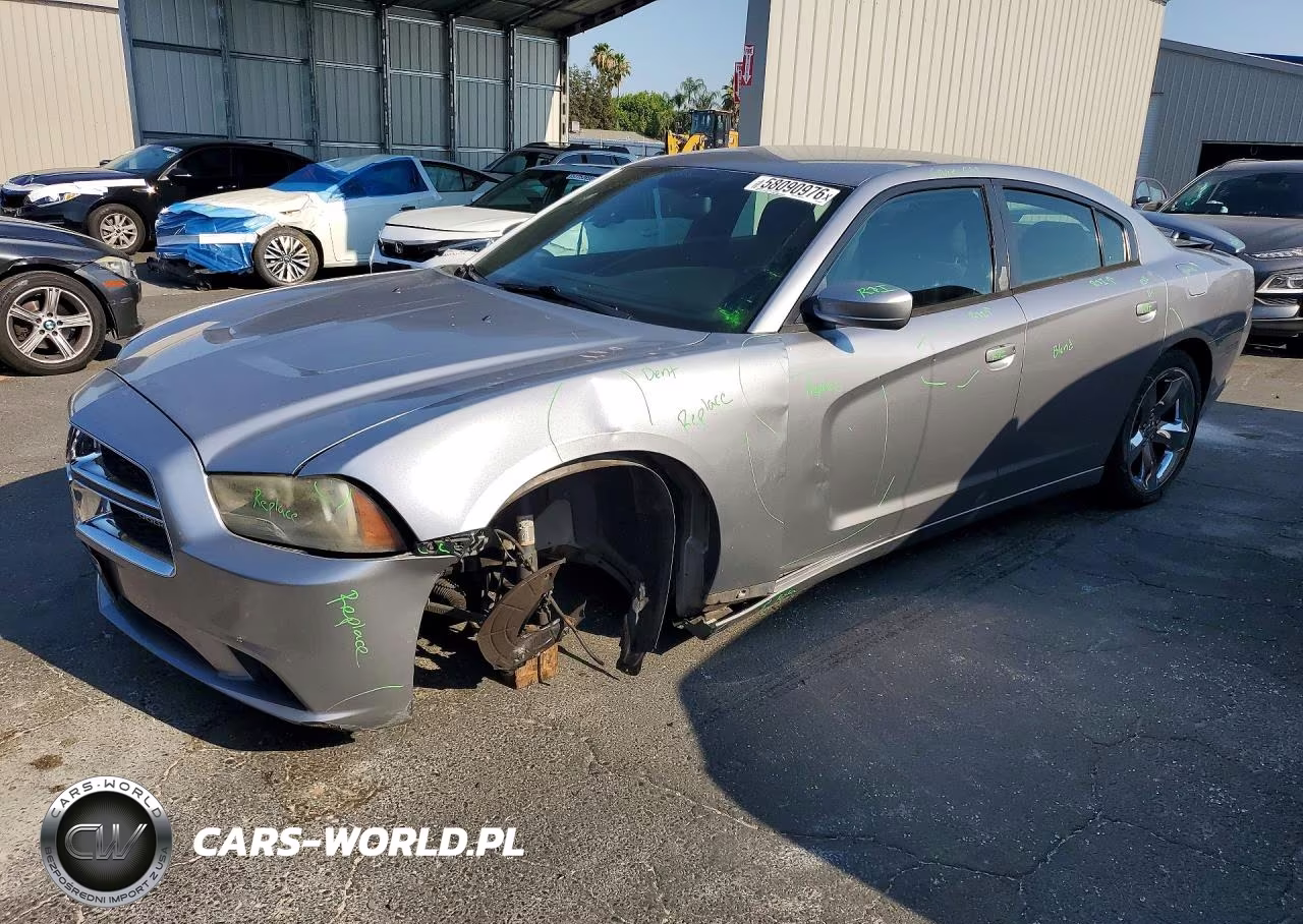2013 Dodge Charger Sxt – zdjęcie 1 z 13