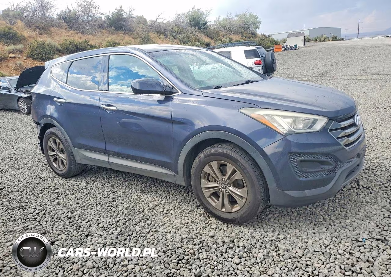 2016 Hyundai Santa Fe Sport 2.4L VIN:5XYZT3LB5GG326894 - 4