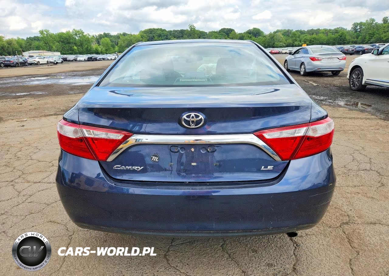 2016 Toyota Camry Le VIN:4T4BF1FK7GR516978 - 6