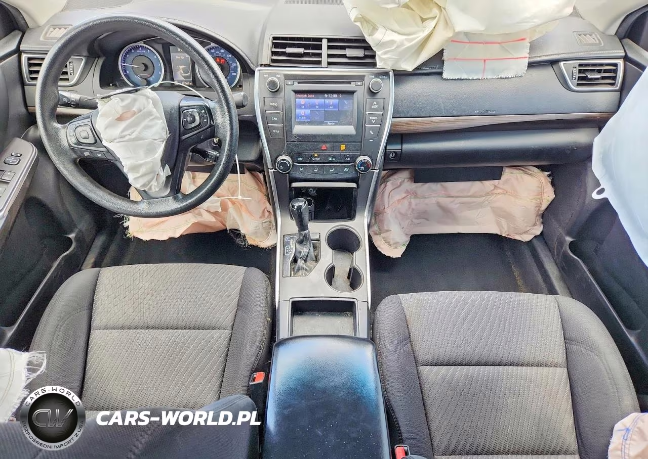 2016 Toyota Camry Le VIN:4T4BF1FK7GR516978 - 8