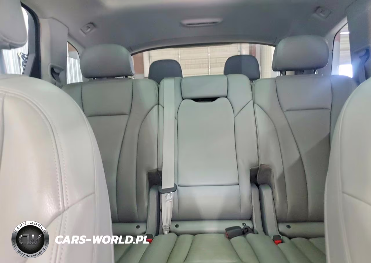 2017 Audi Q7 Premium VIN:WA1AAAF75HD009318 - 10