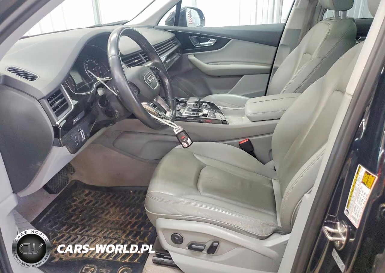 2017 Audi Q7 Premium VIN:WA1AAAF75HD009318 - 7