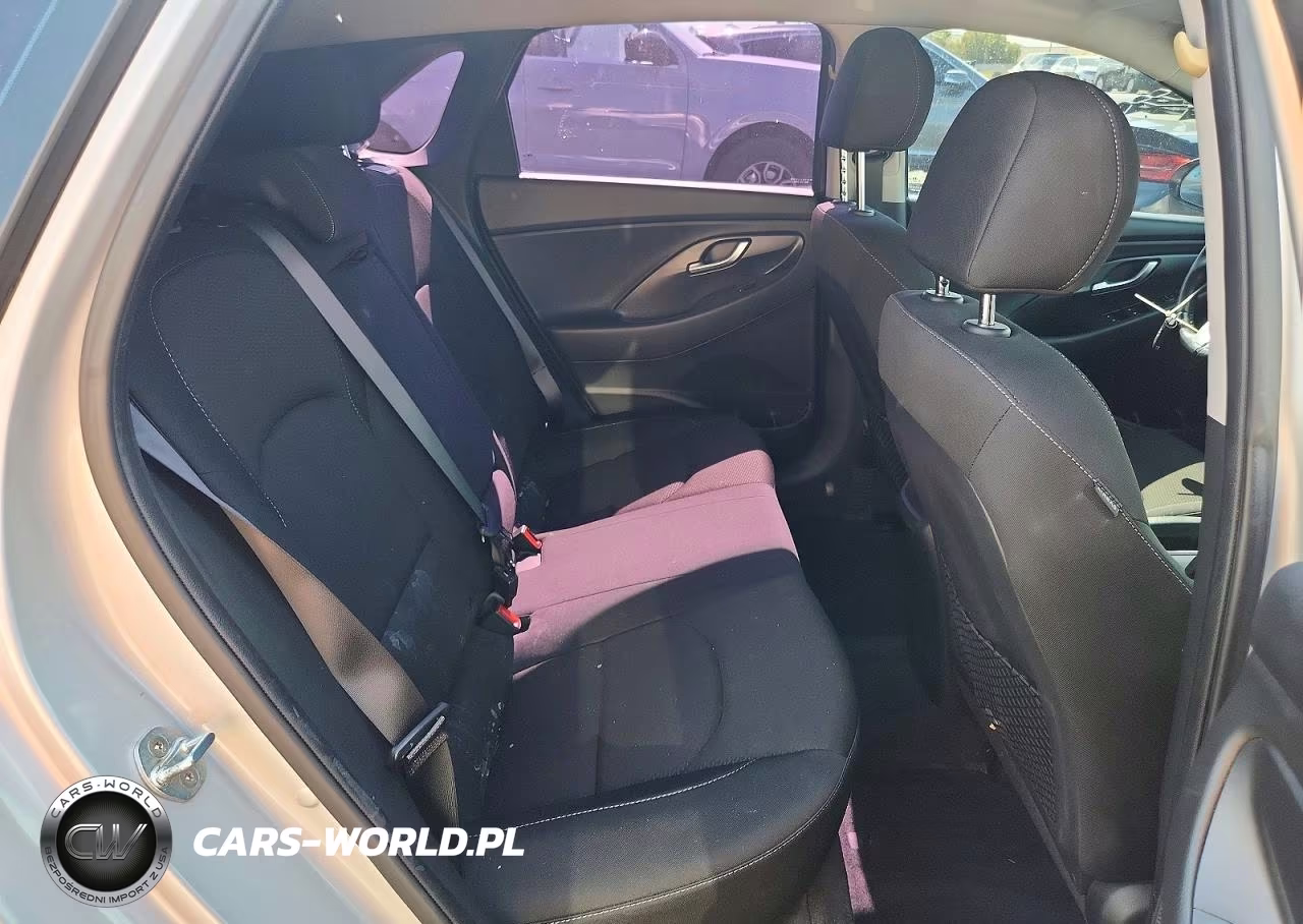 2018 Hyundai Elantra Gt Base VIN:KMHH35LE9JU036483 - 10