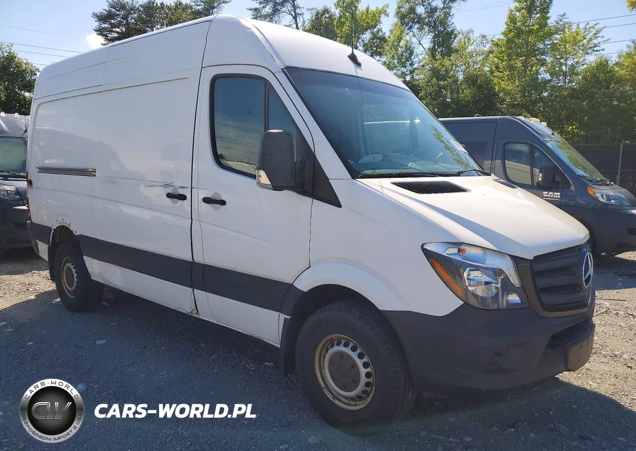 2018 Mercedes-Benz Sprinter 2500 VIN:WD3PE7CD3JP587580 - 4