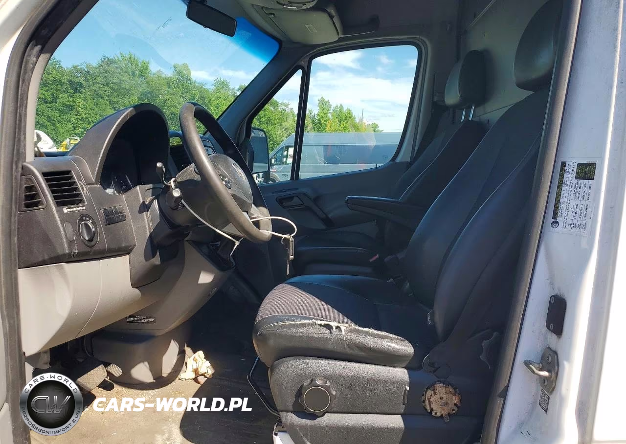 2018 Mercedes-Benz Sprinter 2500 VIN:WD3PE7CD3JP587580 - 7