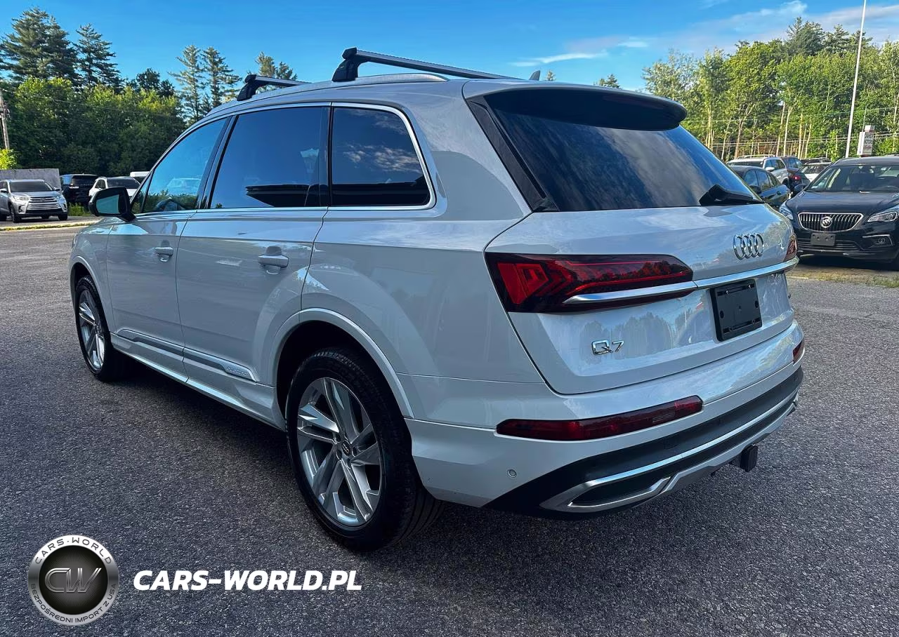 2020 Audi Q7 Premium Plus VIN:WA1LXAF70LD009548 - 3