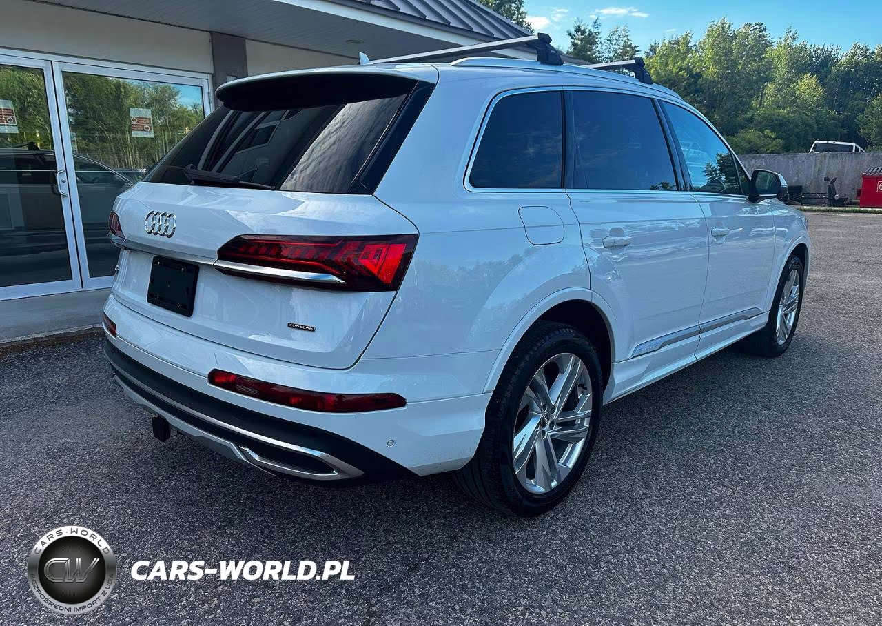 2020 Audi Q7 Premium Plus VIN:WA1LXAF70LD009548 - 4