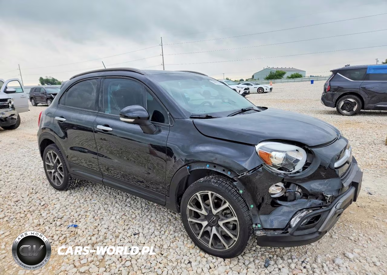 2017 Fiat 500X Trekking VIN:ZFBCFXCB2HP582092 - 4