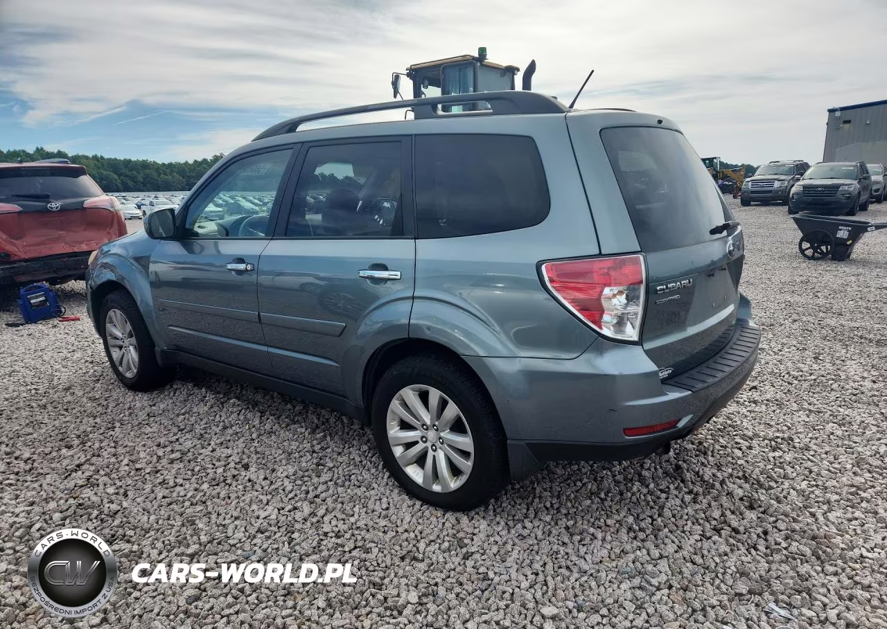 2011 Subaru Forester 2.5X Premium VIN:JF2SHADC4BG717573 - 2
