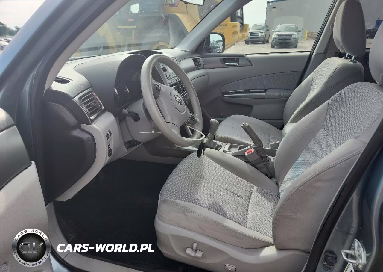 2011 Subaru Forester 2.5X Premium VIN:JF2SHADC4BG717573 - 7