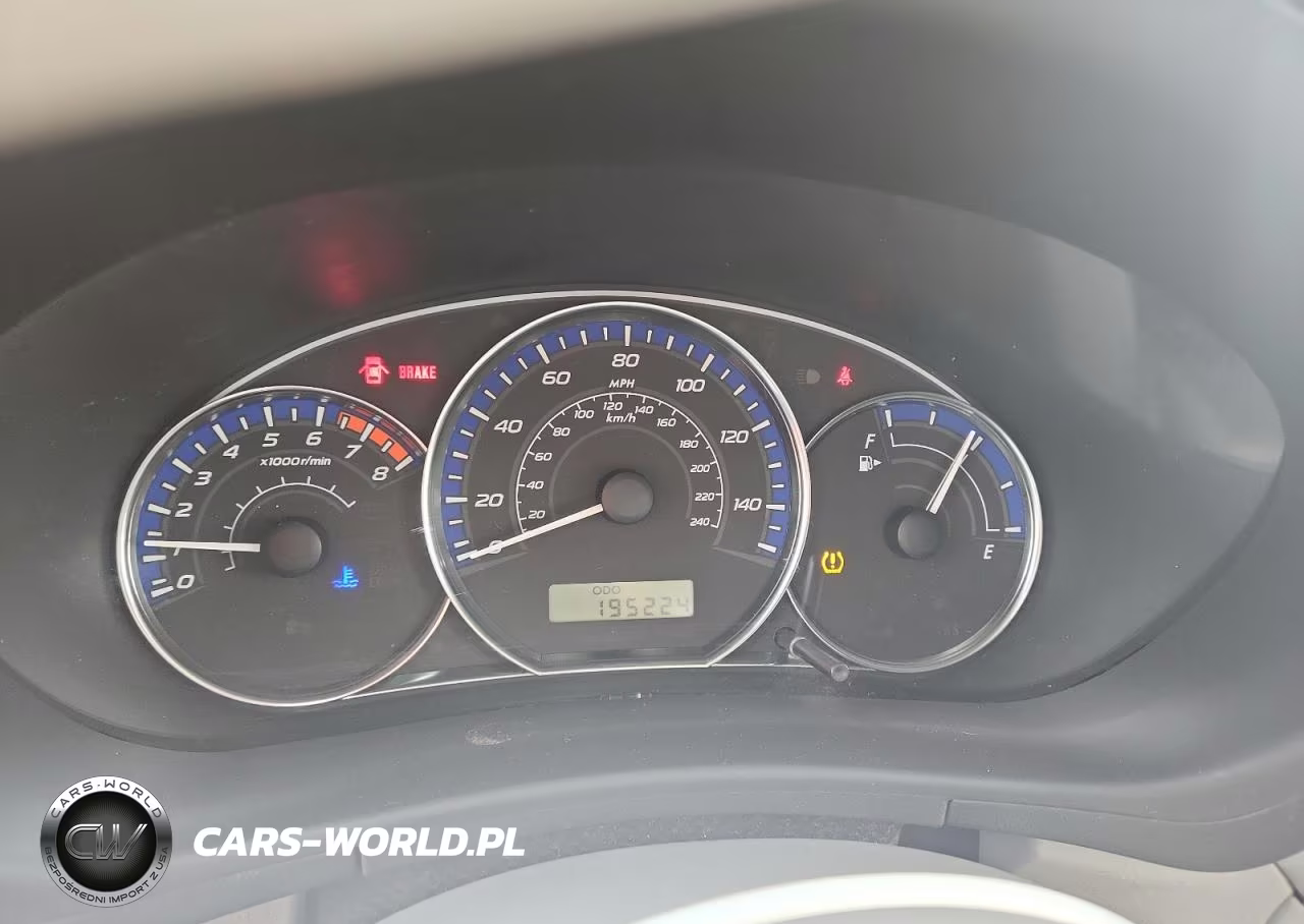 2011 Subaru Forester 2.5X Premium VIN:JF2SHADC4BG717573 - 9