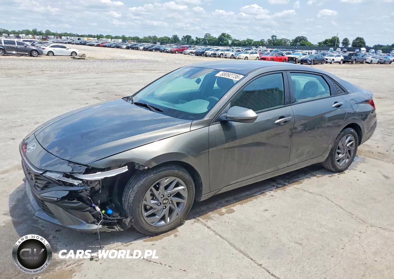 2024 Hyundai Elantra Sel – zdjęcie 1 z 12