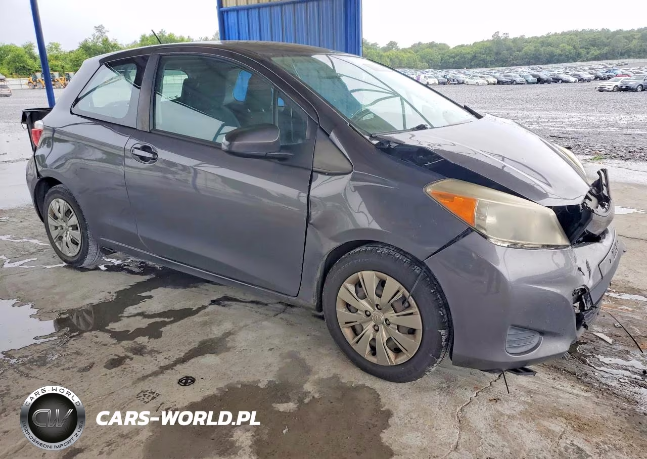 2014 Toyota Yaris 3-Door L Fleet VIN:VNKJTUD32EA008522 - 4