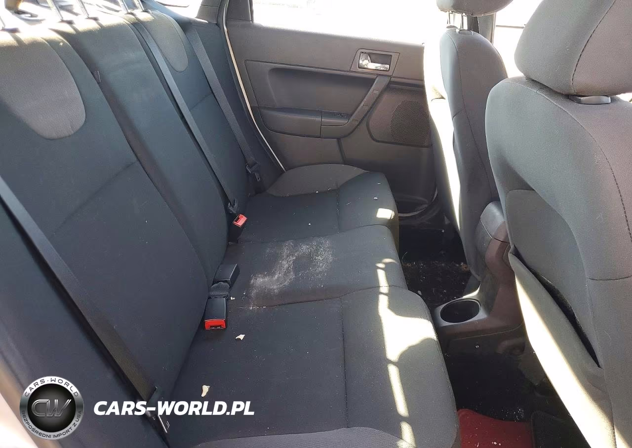 2009 Ford Focus Ses VIN:1FAHP36N19W106864 - 10