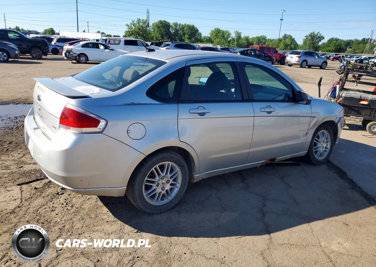 2009 Ford Focus Ses VIN:1FAHP36N19W106864 - 3