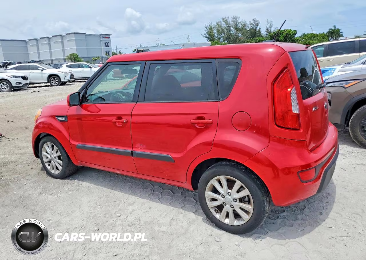 2013 Kia Soul Base VIN:KNDJT2A59D7606010 - 2